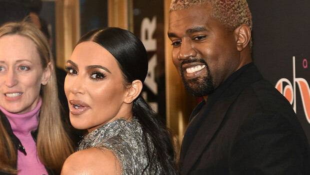 Nyt kävi nolosti: Kim Kardashian ja Kanye West myöhästyivät ystävänsä häistä – turvamieheltä jyrkkä ele, bestmanilta murhaava katse! Kim Kardashian ja Kanye West