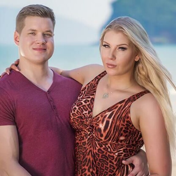 Kääk, mitä mielipiteitä - Niko Saarinen ruoti Temptation Island Suomi -parit: ”Näyttää siltä, ettei toi poika pelaa edes samaan joukkueeseen – jos mies on nätimpi kuin tyttö…” tis