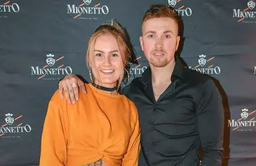  Samba-tanssija Veera ja Janne rakastuivat Love Island Suomessa – Seiska tapasi kyyhkyläiset ja selvitti mitä heille kuuluu nyt!