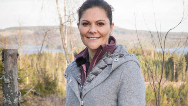 Mitä ihmettä! Prinsessa Victoria flossasi koululaisten kanssa – kuva! Prinsessa Victoria on flossauksen kuningatar.