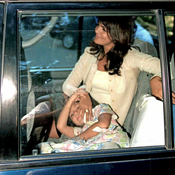 Marcela Prado selvitti vuonna 2000 dna-testillä, onko Ayrton Senna hänen tyttärensä isä. Marcela Prado selvitti vuonna 2000 dna-testillä, onko Ayrton Senna hänen tyttärensä isä.