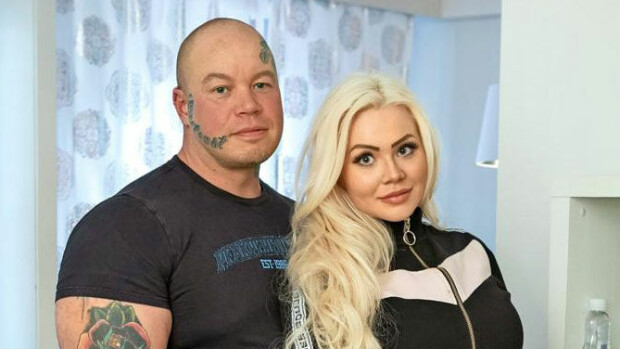 Tässä on Marianne Kallion tuore kihlattu – ex-rikollispomo Nici Jaara, 43, kosi povipommia aprillipäivänä olohuoneessa: ”Ajattelin, että nopeat syövät hitaat!” Marianne Kallio ja Nici Jaara