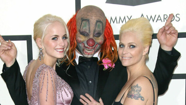 Järkyttävä suru-uutinen: Slipknot-tähden 22-vuotias tytär kuoli mystisesti - isä julkaisi lohduttoman viestin: 'Syvimmän kivun keskeltä joudun ilmoittamaan' Shawn Crahan ja Gabrielle