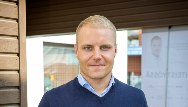 Valtteri Bottas täysin alastomana - ei luovu yhdestä asiasta