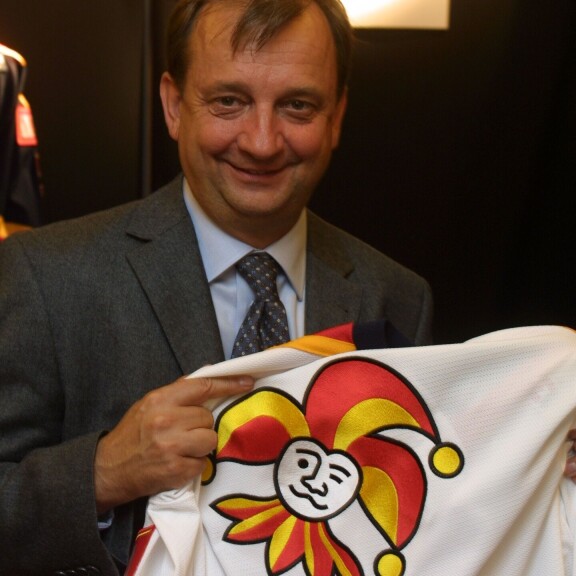 Uutispommi! Kiekkolegenda Jari Kurri ostaa Jokerit kokonaan - Hjallis: 'En koe, että olisi parempaa ihmistä jatkamaan Jokereiden taivalta kuin Jari!' hjallis ja jokerit