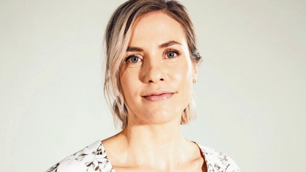Salkkareihin palannut Jonna Keskinen: Julkisuus vaikutti lopettamispäätökseen! Jonna Keskinen palaa Salkkareihin.