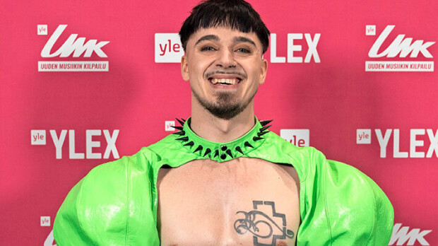 Käärijä löysi kadonneen 'poikansa' - hervoton video